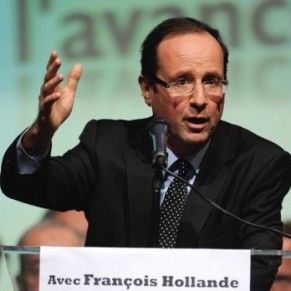 Franois Hollande proposera une loi pour sanctionner les violences et les discriminations fondes sur lidentit de genre - Prsidentielle