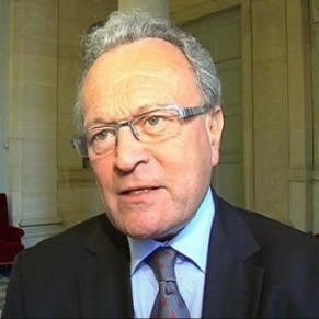 Vanneste ne sigera plus  l'Assemble nationale