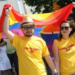 Amnesty appelle les autorits  condamner les crimes contre les homosexuels - Bulgarie