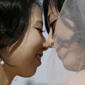 Premier mariage bouddhiste homosexuel  Tawan - Asie