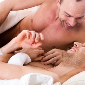 Les stratégies de lutte contre le sida chez les homosexuels à revoir - Epidémie réémergente