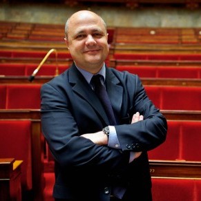 Les députés PS pourraient renoncer ŕ inclure la PMA