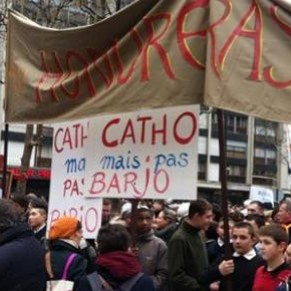 Intégristes et identitaires ont manifesté à part contre le mariage homo