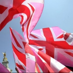 Les députés britanniques disent oui au mariage homosexuel