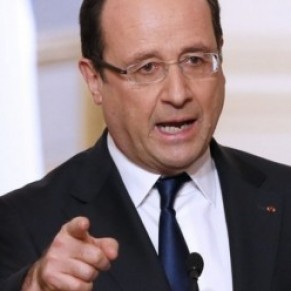 Hollande dnonce des <I>actes homophobes et violents</I>