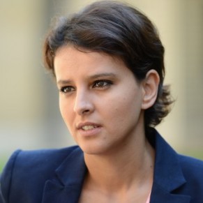 La PMA doit être examinée <I>dans un cadre serein</I>, estime Najat Vallaud-Belkacem