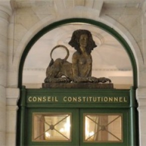 Le Conseil constitutionnel se prononcera le 18 octobre sur la  clause de conscience des maires