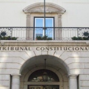 La Cour constitutionnelle saisie sur un projet de rfrendum sur l'homoparentalit