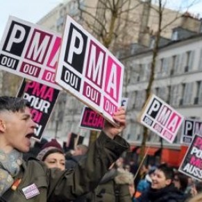 Les associations LGBT dénoncent l'abandon de la PMA par le gouvernement