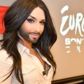 Conchita Wurst, la femme à barbe qui agite l'Eurovision 