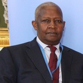 Michael Cashman condamne la nomination du ministre des Affaires étrangères ougandais à la présidence de l'Assemblée générale