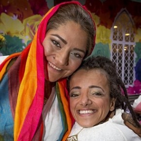 Un couple de lesbiennes iraniennes musulmanes s'est marié religieusement à Stockholm - Iran / Suède