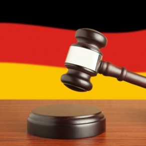 Un policier jug pour le meurtre d'un homme rencontr sur un site cannibale - Allemagne