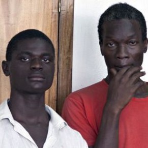 Les poursuites contre Jackson et Kim pour relations homosexuelles abandonnes  - Ouganda
