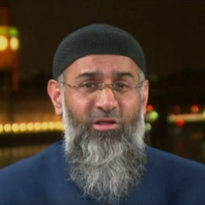 Un prdicateur islamiste homophobe dfend l'assassinat des membres de Charlie hebdo - Grande-Bretagne