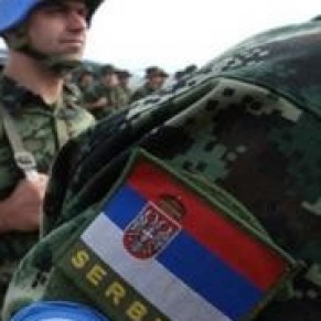 Un officier contraint  la dmission aprs son coming out trans - Serbie 