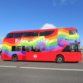 Un bus  thme LGBT va sillonner les rues de la capitale - Londres 