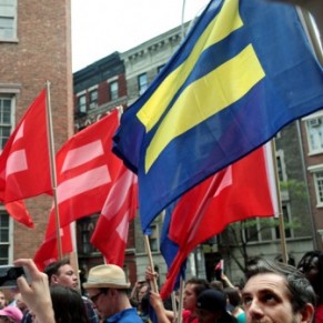 A New York et Los Angeles, cotillons et ballons clbrent le mariage gay - Etats-Unis