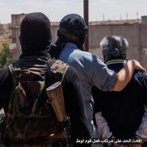 Le groupe Etat Islamique excute quatre hommes souponns d'homosexualit - Syrie 