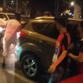 Deux personnes arrtes pour avoir attaqu un homosexuel  Fs - Maroc