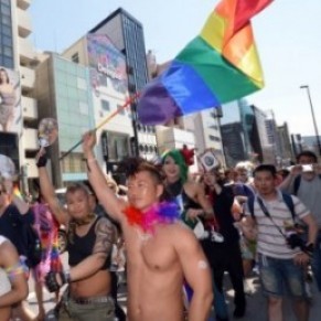 Un second arrondissement de Tokyo reconnat les couples homosexuels - Japon