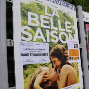Un maire du FN fait enlever les affiches du film lesbien <I>La belle saison</I> - Censure 
