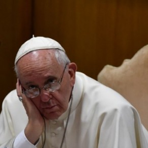 Les cardinaux conservateurs se rebellent contre le pape - Synode sur la famille / Homosexuels