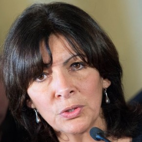 Anne Hidalgo, maire de Paris : <I>Nous n'avons pas peur</I> - Attentats 