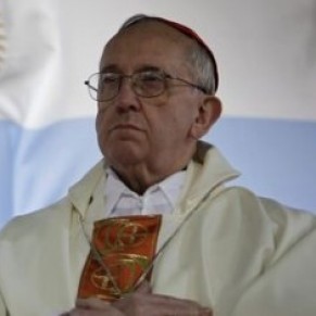 Le pape confront  une Eglise ultra-conservatrice pour son premier voyage en Afrique