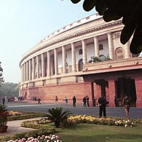 Le Parlement indien rejette un projet de dpnalisation des relations homosexuelles - Inde