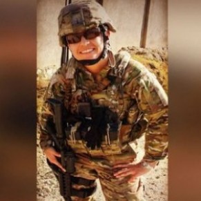Une Amricaine tue en Afghanistan, symbole de l'intgration des gays dans l'arme - USA Army