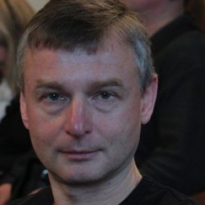 Inquitude de la communaut gay aprs l'assassinat du journaliste gay Dmitri Tsilikine