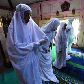 En Indonsie, haro sur les transgenres - Islam