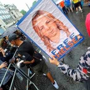 Barack Obama gracie l'ex-soldat transgenre Chelsea Manning - WikiLeaks / Transgenres
