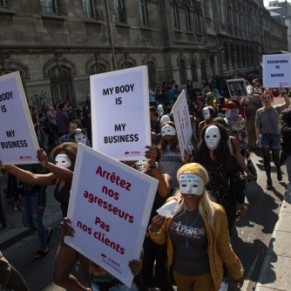 Manifestation  Paris pour l'abrogation de la loi pnalisant les clients - Prostitution