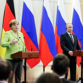 Merkel interpelle Poutine sur le sort des homosexuels en Tchtchnie