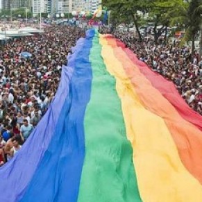 La Gay Pride de Rio brave la vague ultra-conservatrice - Brsil 