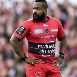 Le rugbyman Mathieu Bastareaud suspendu trois matches pour injure homophobe