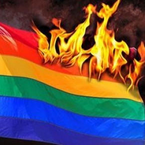 Deux personnes incarcres aprs l'incendie de la maison d'un couple homosexuel - Pas-de-Calais