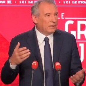 Franois Bayrou soutient la reconnaissance des enfants ns de GPA - Homoparentalit 