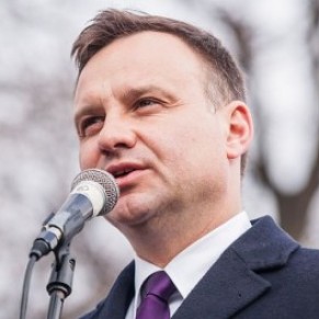 Le prsident polonais favorable  l'interdiction de la <I>propagande gay</I> - Pologne 