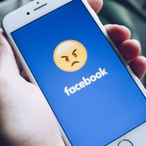 Facebook promet de collaborer avec la justice franaise - Contenus haineux