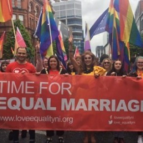 Les dputs britanniques ouvrent la voie au mariage pour tous en Irlande du Nord