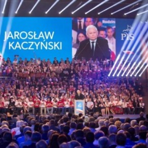 Les conservateurs vers la victoire aux lgislatives aprs une campagne farouchement anti-LGBT - Pologne 