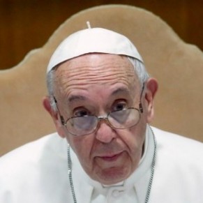 Le pape s'inquiète de discours proches de ceux d'Hitler - Racisme / Homophobie 