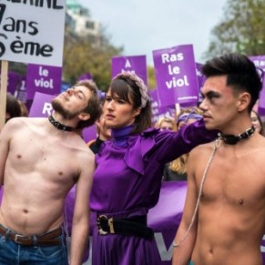 L'humoriste Marie SInfiltre dcrie pour avoir assimil les violences faites aux femmes avec le SM - Manifestation / Happening 
