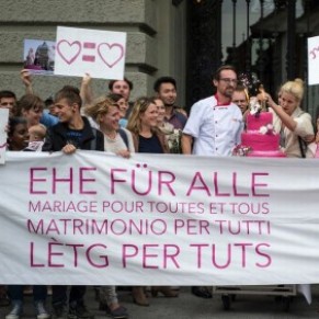 Les dputs suisses lgalisent le mariage pour tous et la PMA - Suisse 