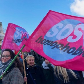 SOS homophobie presse le gouvernement de faire aboutir la PMA pour toutes  - Journe des droits des femmes