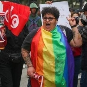 Manifestation pour la libration dune militante LGBT incarcre - Tunisie 