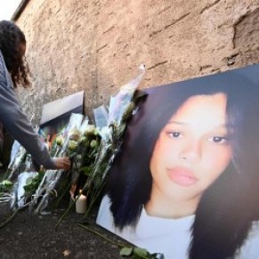L'émouvante marche blanche en mémoire de Dinah, victime de harcèlement  - Mulhouse 